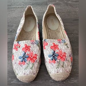 Womens MICHAEL KORS shoes sz 8